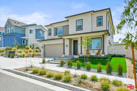 27703 Sequel Ct, Valencia, CA 91381