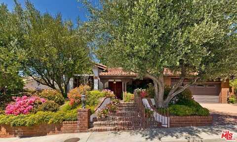 3146 Hutton Dr, Beverly Hills, CA 90210