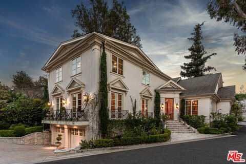 525 S Westgate Ave, Los Angeles, CA 90049