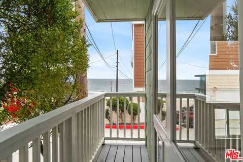 115 44th St, Manhattan Beach, CA 90266