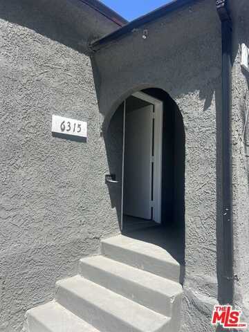 6315 S Victoria, Los Angeles, CA 90043