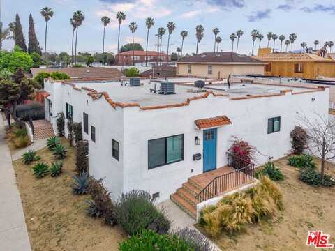 2902 West Blvd, Los Angeles, CA 90016