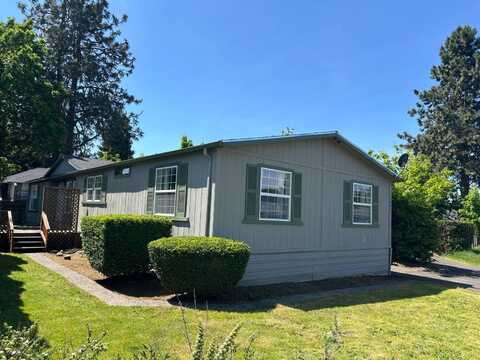 14934 SE 122nd Avenue, Clackamas, OR 97015