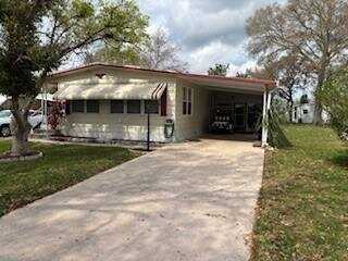 154 Emerald Drive W, Dundee, FL 33838