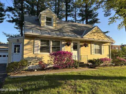 316 Kenwood Avenue, Bethlehem, NY 12054