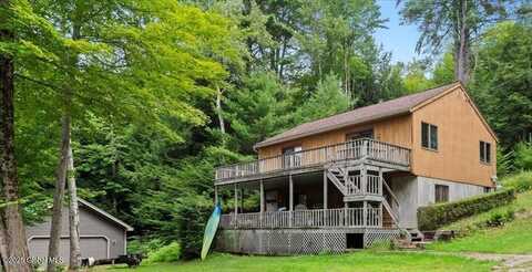 10 E Beachwood Road, Day, NY 12835