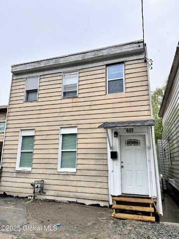 657 3rd Street, Albany, NY 12206