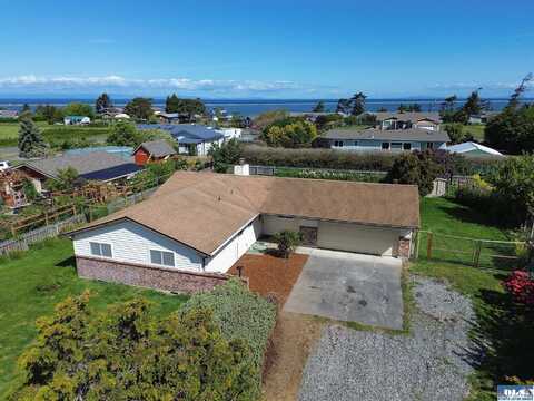 41 McLaughlin Rd, Sequim, WA 98382