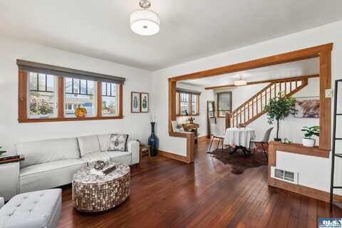 109 N Vine St, Port Angeles, WA 98382