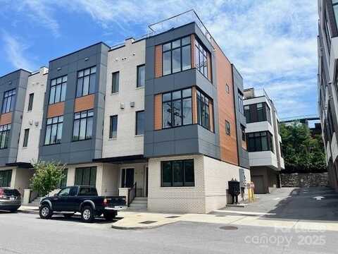 2 Bauhaus Court, Asheville, NC 28801