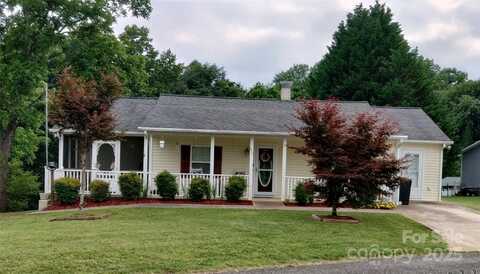 617 Reservoir Road, Marion, NC 28752