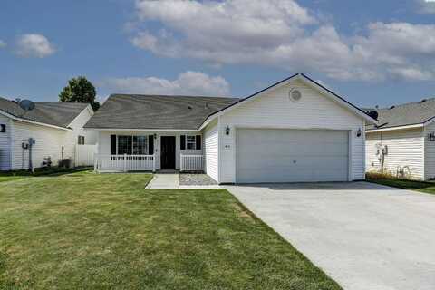 7808 Deschutes Dr, Pasco, WA 99301