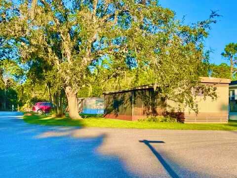 136 Theresa dr, Melbourne, FL 32934
