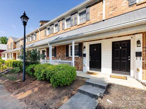 1348 Green Oaks Lane, Charlotte, NC 28205