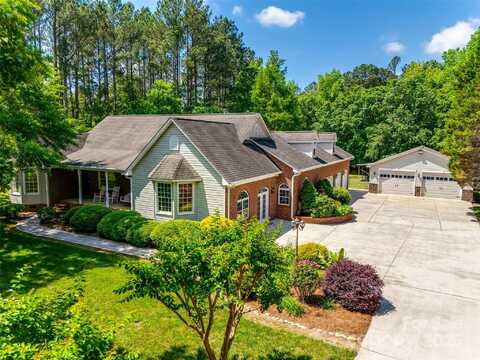 4307 Edgeland Road, Edgemoor, SC 29712