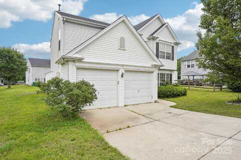 3038 Old Ironside Drive, Charlotte, NC 28213