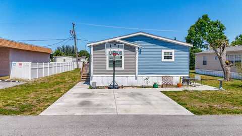 2226 49th Way N, West Palm Beach, FL 33417
