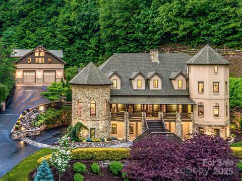 202 Emerald Lane, Maggie Valley, NC 28751