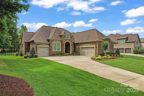 1400 Delaney Drive, Matthews, NC 28104