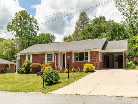 1101 Cherokee Drive, Hendersonville, NC 28739