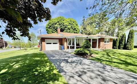 519 Cherry Lane, Johnstown, PA 15904