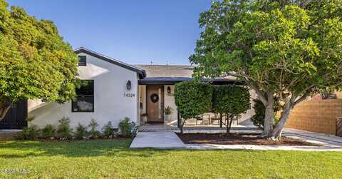 14322 W Collins Street, Sherman Oaks, CA 91401