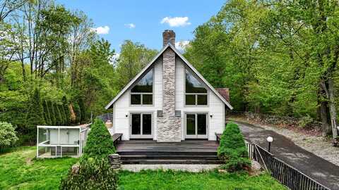 233 North Society Road, Canterbury, CT 06331