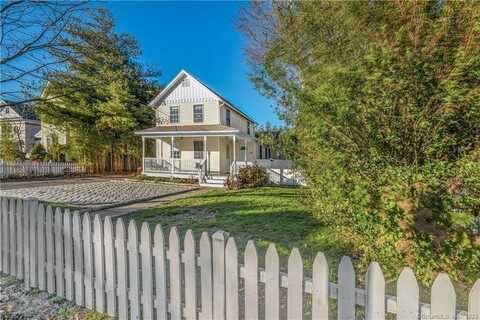 60 East Avenue, New Canaan, CT 06840