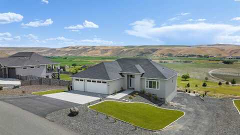 73303 E Grand Bluff Loop, Kennewick, WA 99338