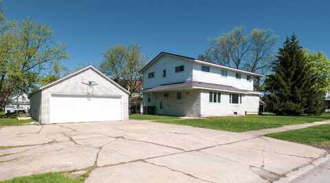 212 E 5TH STREET, Marshfield, WI 54449