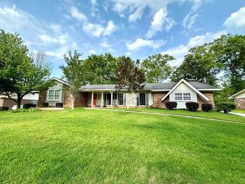 1317 Cambridge Rd, Dothan, AL 36305