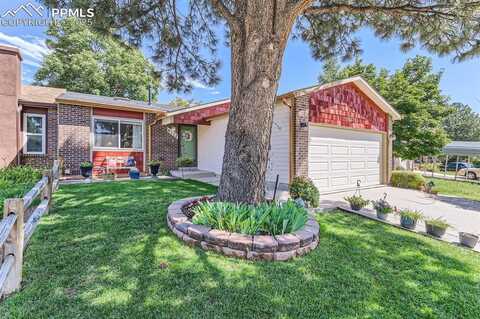 6277 Gunshot Pass Drive, Colorado Springs, CO 80917