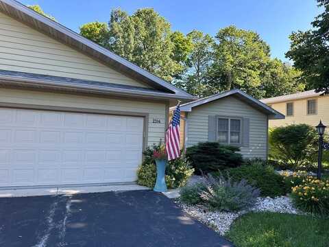 2314 Hidden Maples Pl, Sister Bay, WI 54234