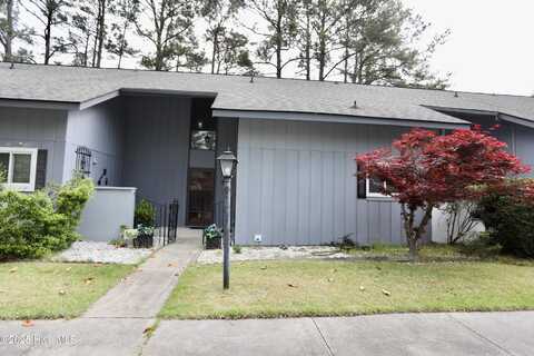 2 Foxhill Court, Foxfire Village, NC 27281