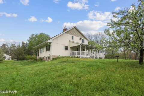 2516 Easton Turnpike, Waymart, PA 18472
