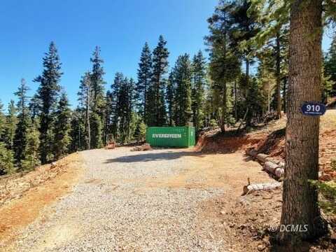 910 W Big Horn Cir, Duck Creek Village, UT 84762