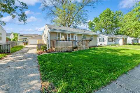1916 Locust Street, West Des Moines, IA 50265