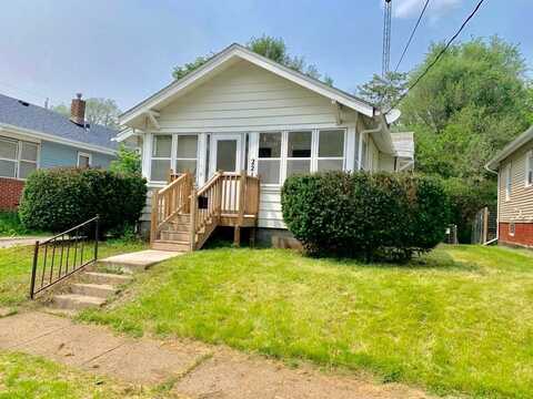 2219 Lincoln Avenue, Des Moines, IA 50310