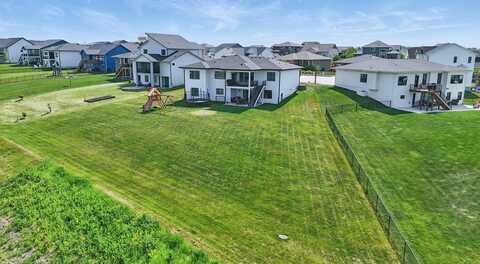 5535 164th Street, Urbandale, IA 50323