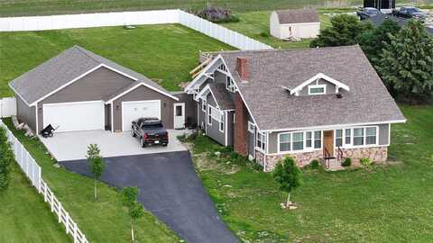 undefined, Winterset, IA 50273