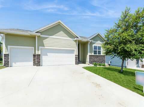 1642 S 11th Street, Adel, IA 50003