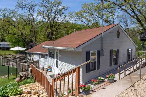 23202 Lake Shore, Bernard, IA 52302