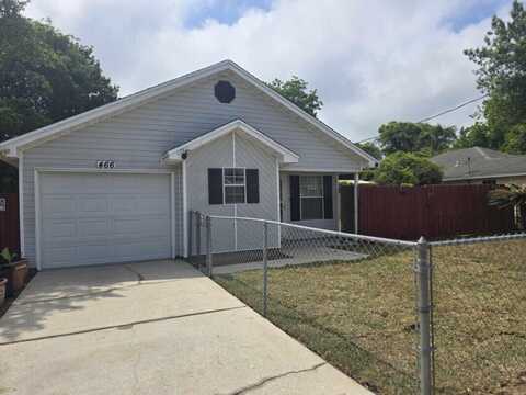 466 Sara Avenue, Mary Esther, FL 32569