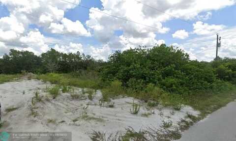 447 Mercedes Ct, Lehigh Acres, FL 33972
