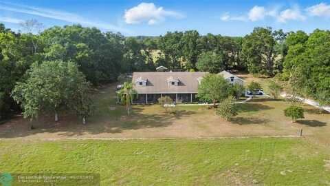 384 E Kings Highway, Center Hill, FL 33514