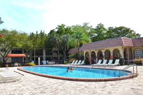 255 N Cypress Rd, Pompano Beach, FL 33060