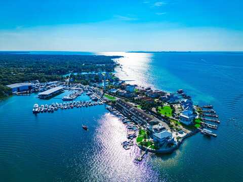 206 Snug Harbour Drive, Shalimar, FL 32579
