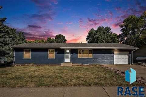 5420 W 33rd St, Sioux Falls, SD 57106