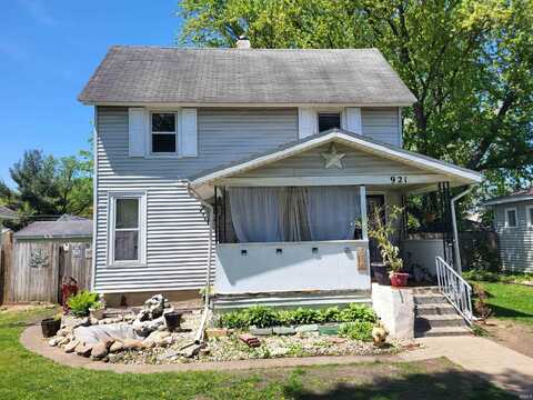 921 S 34th Street, South Bend, IN 46615