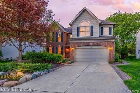 1090 Shetland Drive, South Lyon, MI 48178